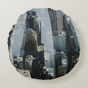 Metropolis III Round Cushion