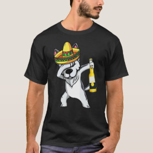 Mexican Dabbing Husky Cinco De Mayo Poncho Sombrer T-Shirt