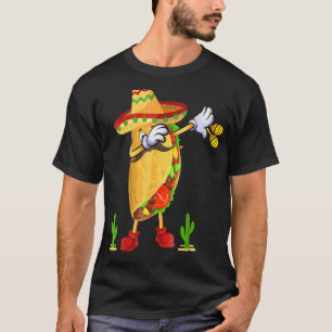 Mexican Dabbing Taco Cinco De Mayo Poncho Sombrero T-Shirt