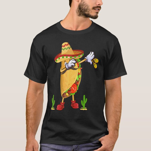 Mexican Dabbing Taco Cinco De Mayo Poncho Sombrero T-Shirt (Front)