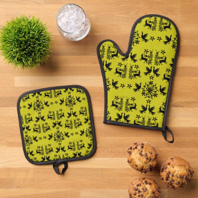 Mexican Otomi Home Decor Oven Mitt & Pot Holder Set (Top Down)