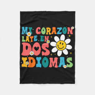 Mi Corazon Late En Dos Idiomas Fleece Blanket