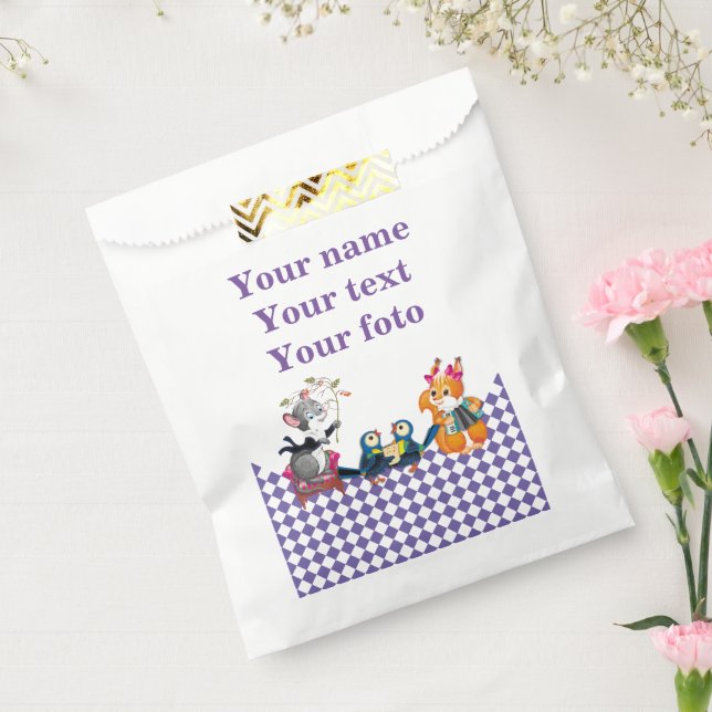 Mice and squirrels play a concert favour bag (Sealed)