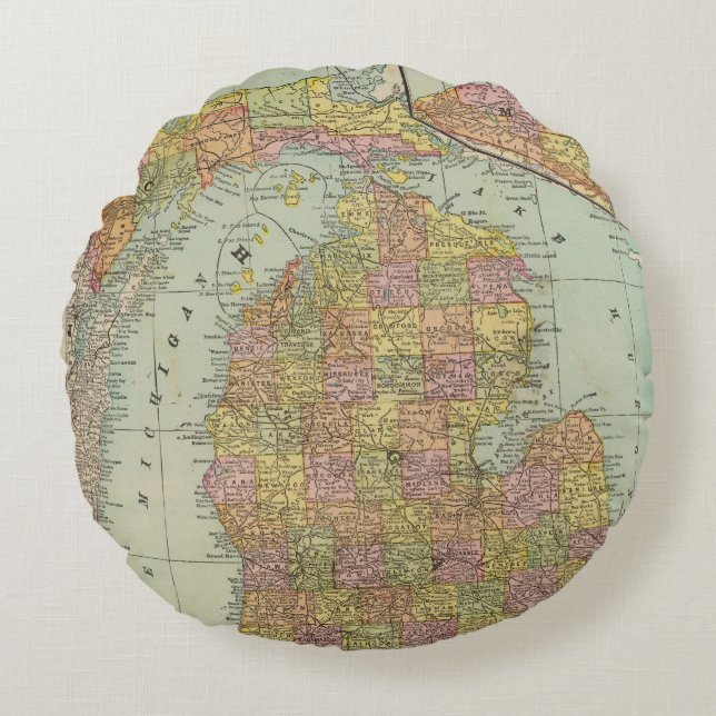 Michigan 3 round cushion (Front)