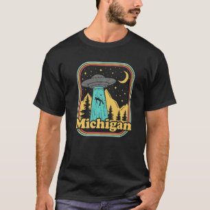 Michigan Hometown Native Ufo Alien 80s Retro State T-Shirt