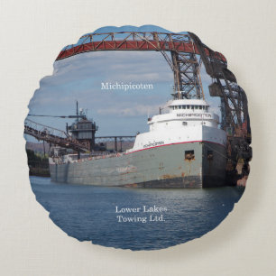 Michipicoten Essar round pillow