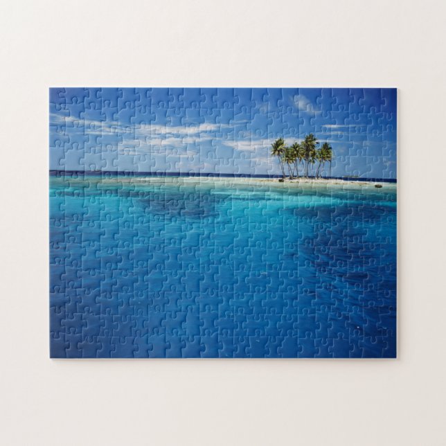 Micronesia, Tonowas, View of idyllic tropical Jigsaw Puzzle (Horizontal)