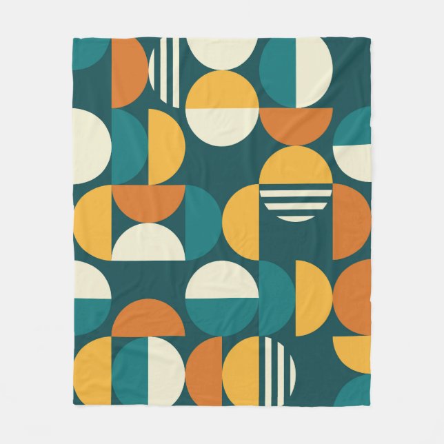 Mid-Century Geometric: Retro Minimalist Design. Fleece Blanket (Front)