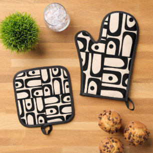 Mid Century Modern Abstract Piquet Black and Cream Oven Mitt & Pot Holder Set
