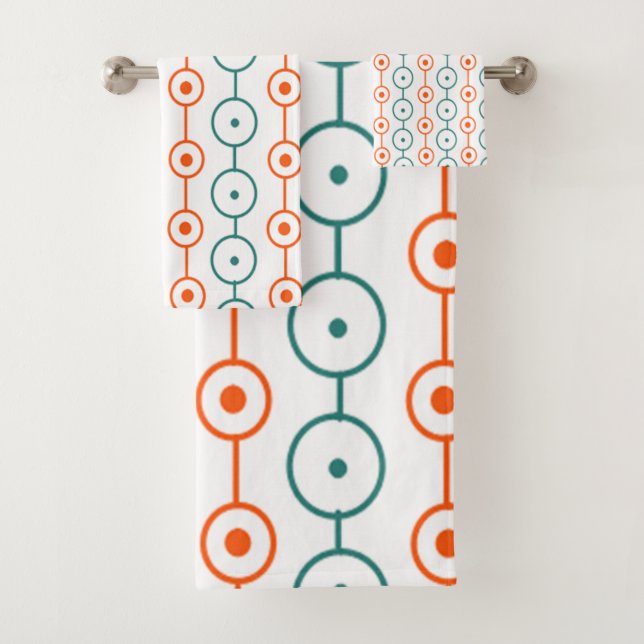 Mid-Century Modern Circle Strings Bath Towel Set (Insitu)