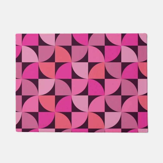Mid Century modern geometric pattern pink   Doormat (Front)