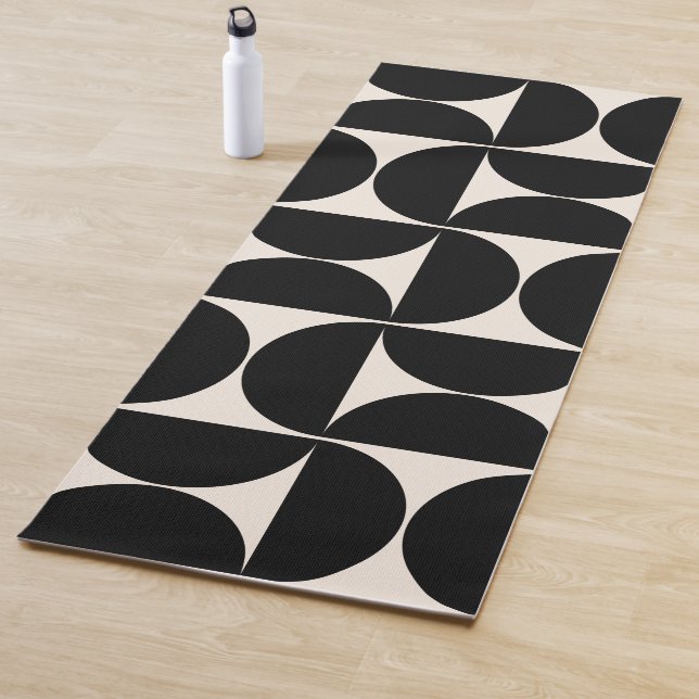Mid Century Modern Vintage Pattern Black And White Yoga Mat (In Situ)