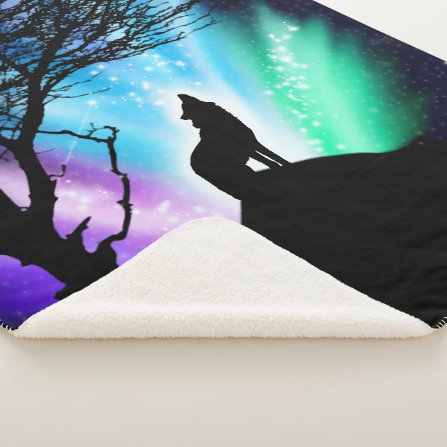 Midnight Howl Sherpa Blanket (3/4)