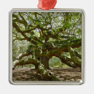 Mighty Angel Oak Metal Tree Decoration