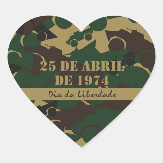 Military vehicle camouflage pattern heart sticker (Front)