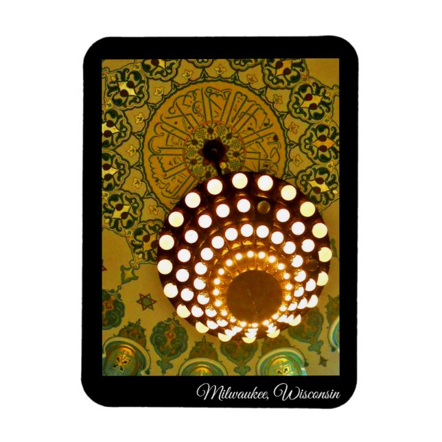 Milwaukee, Wisconsin Magnet (Vertical)