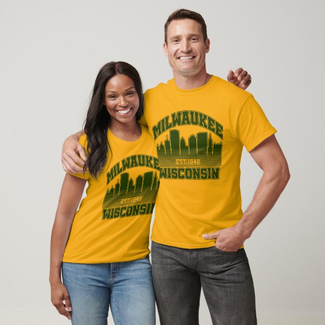 Milwaukee,Wisconsin T-Shirt (Unisex)