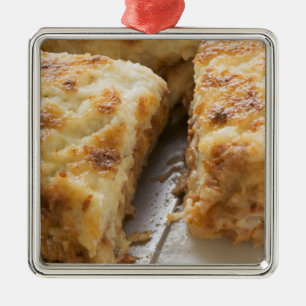 Mince lasagne, a portion cut metal tree decoration