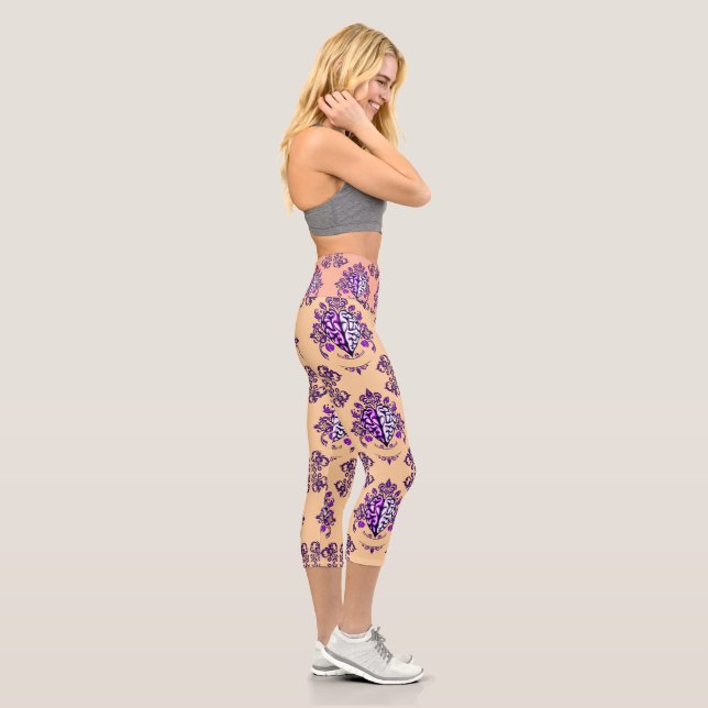 Mind Harmony – Ornamental Brain‑Heart Fusion Capri Leggings (Right)