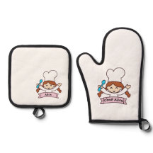 Mini Masterchef Oven Mitt for Little Cooks!
