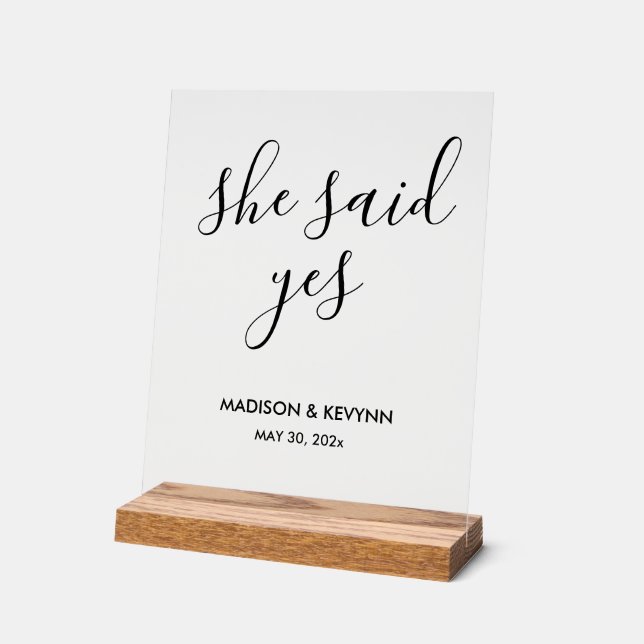 Minimal and Chic | Wedding Acrylic Sign (Angle)