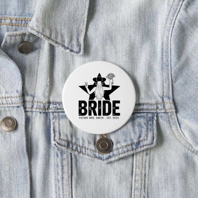 Minimal Bride Floral  7.5 Cm Round Badge (In Situ)