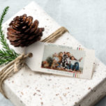 Minimal Christmas Photo | Modern Family Portrait  Gift Tags<br><div class="desc">A stylish holiday photo gift tag with classic typography “Merry Christmas”. These tags that will look amazing on all of your holiday gifts. They are great to tie around a mason jar of homemade hot chocolate mix or attach it to a special baked good… you are going to want to...</div>