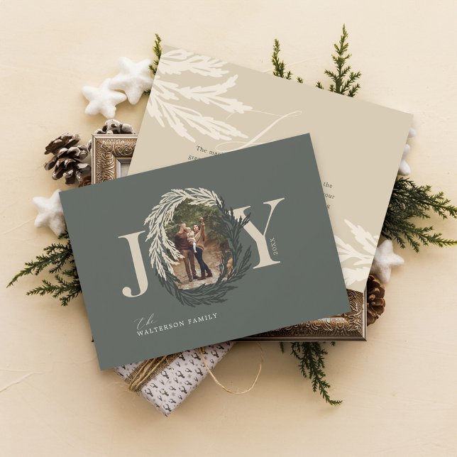 Minimal Elegant Joy Winter Garland Photo Wreath Holiday Card (Minimal Elegant Joy Winter Garland Photo Wreath Holiday Card)