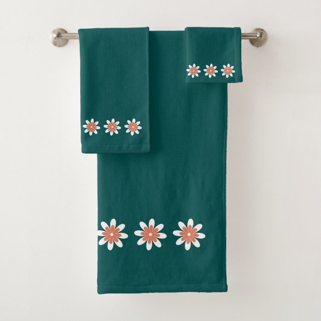 Minimal Flower Border Retro Deep Teal Bath Towel Set (Insitu)