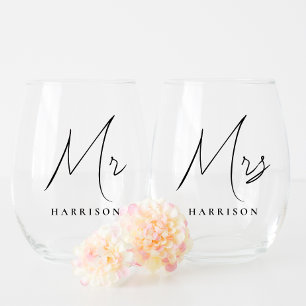 Minimal Modern Mr Mrs Script Newlyweds Stemless Wine Glass