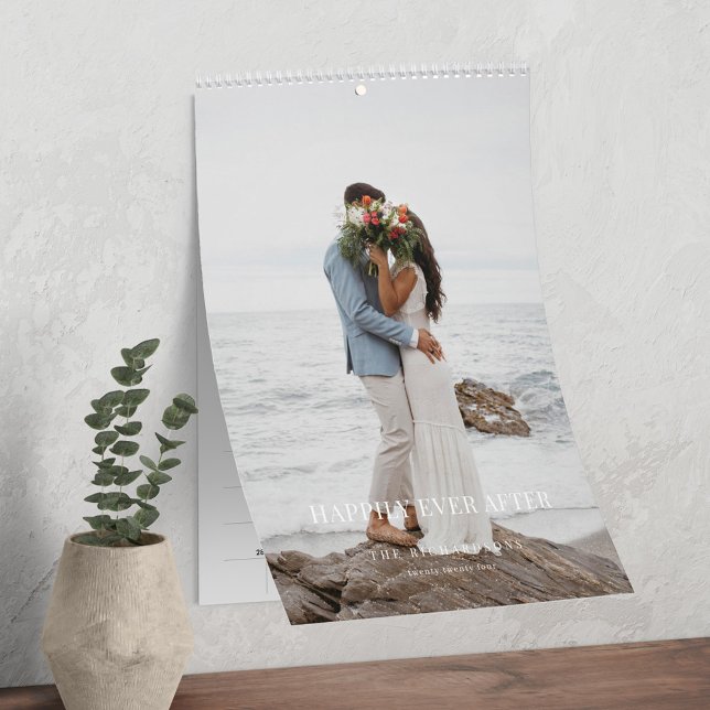 Minimal Modern Newlyweds Wedding Photo Memories Calendar (Minimal Modern Newlyweds Wedding Photo Memories Calendar (Cover Design))