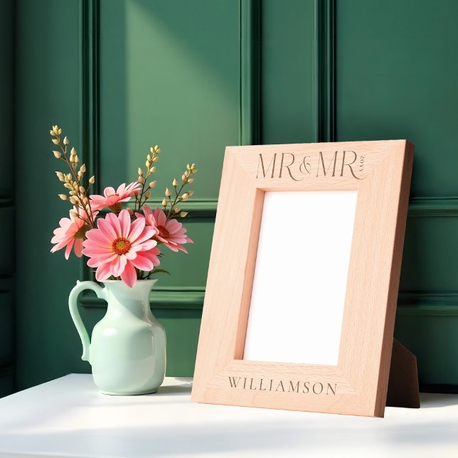 Minimal Mr & Mr Newlyweds Wedding Gift Keepsake Etched Frames (Minimal Mr & Mr Newlyweds Wedding Gift Keepsake Etched Frames)