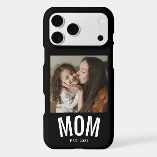Minimal Mum Established Black Photo