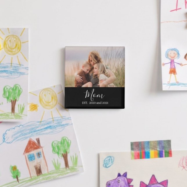 Minimal Mum Established Mother's Day Gift Magnet (Creator Uploaded)