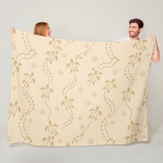 Minimal Turtle Trail Pattern Fleece Blanket