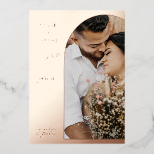 Minimalist Arch Photo Wedding 