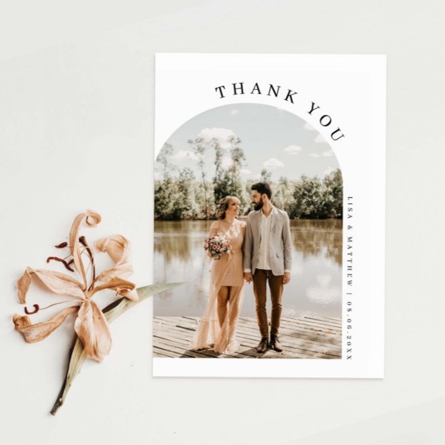 Minimalist arch photo wedding thank you card (Creator Uploaded)
