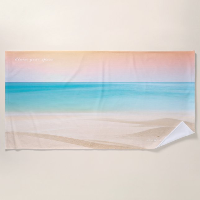 Minimalist Beach Gradient Towel – Sunset Ocean (Front)