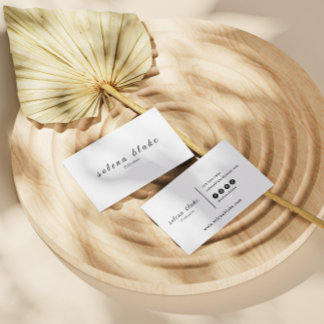 Minimalist Black and White | Modern Professional Business Card