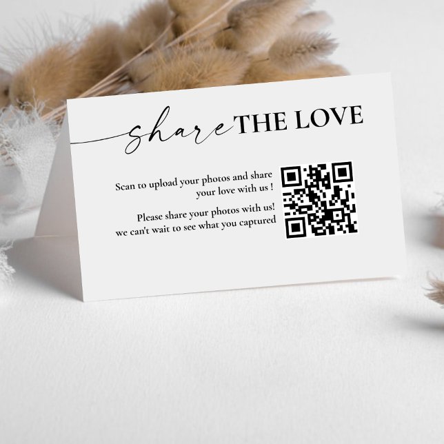Minimalist Capture The Love QR code Folded Card (Creator Uploaded)