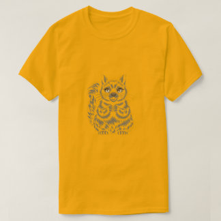Minimalist Cheerful Squirrel Simple Line Art T-Shirt