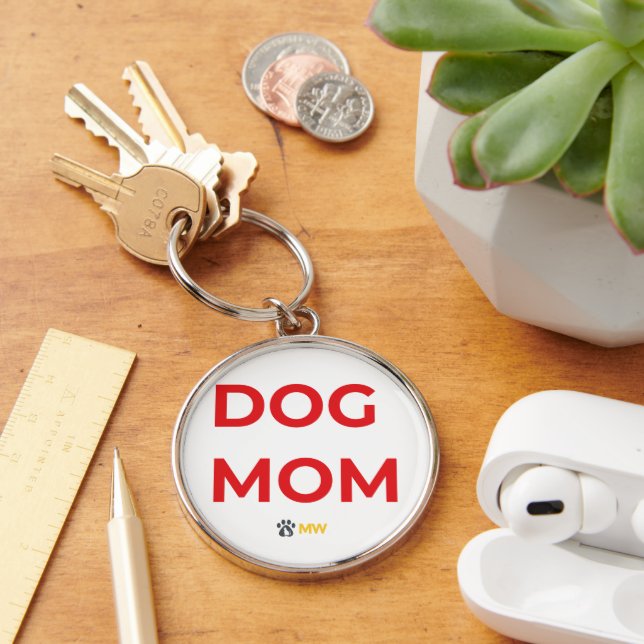 Minimalist Dog Mum Keychain – Cute Pet Lover Gift (Desk)