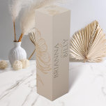 Minimalist Earthy Floral Wedding Wine Box<br><div class="desc">Embrace the beauty of simplicity with these wine boxes which suit our Minimalist Flower Wedding Invitation. Featuring an earthy soft color palette, this invitation sets the tone for an effortlessly elegant celebration. The delicate illustration of a wildflower adds a touch of natural charm, symbolizing the beauty of your love blossoming....</div>