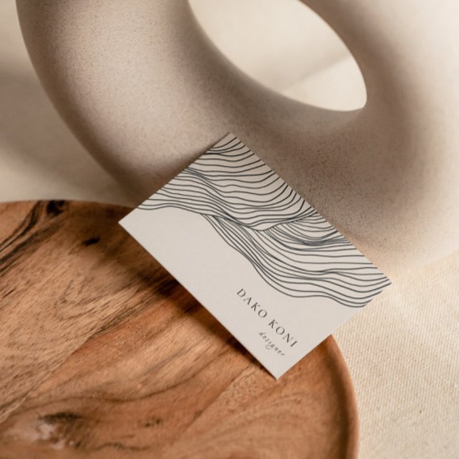 Minimalist elegant business card (Creator Uploaded)