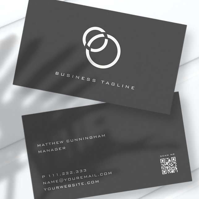 Minimalist Elegant Modern Simple Scan QR Code Business Card (Creator Uploaded)