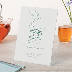 Minimalist Emerald "Share the Love" Wedding Pedestal Sign