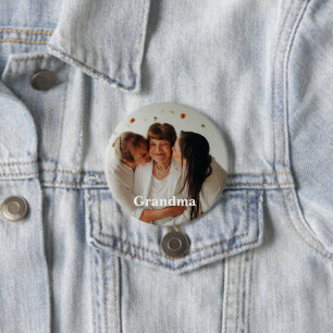 Minimalist grandma custom photo 7.5 cm round badge