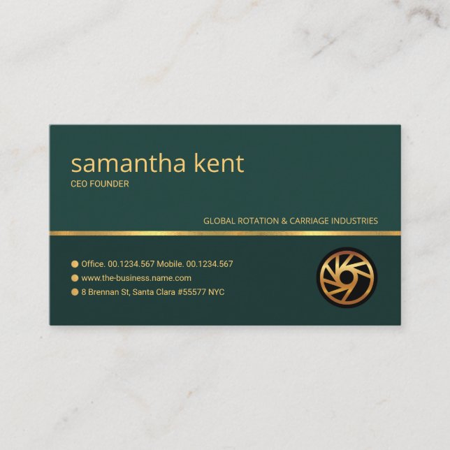 Minimalist Green Faux Gold Line Businesswoman CEO Business Card (Front)