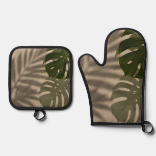 Minimalist Green Monstera Leaf Tropical Shadow Oven Mitt & Pot Holder Set