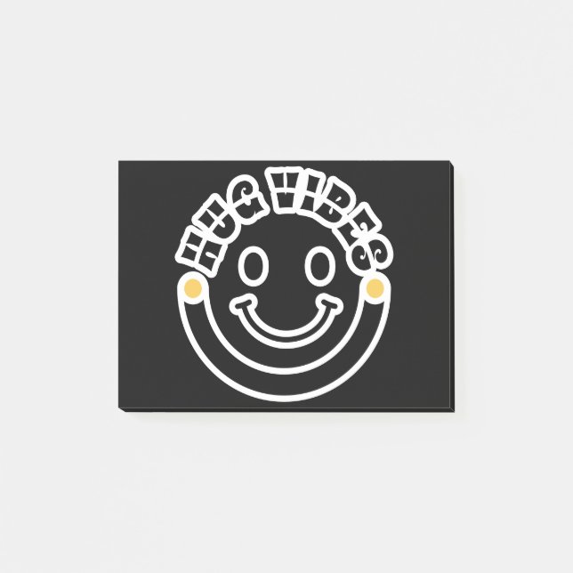 Minimalist Modern Hug Vibes Circle – Smile Curve Post-it Notes (Front)